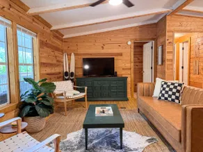 The River House~Water Front~Dock~Newly Renovated - Image 5