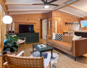 The River House~Water Front~Dock~Newly Renovated - Image 4