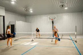 Barndo | Pickleball, Hot Tub, Near Notre Dame - Image 3