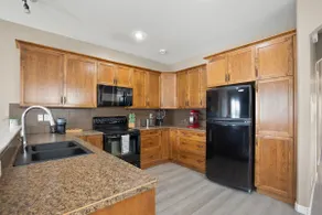 Bright & Spacious South End Home | Southbrook - Image 5