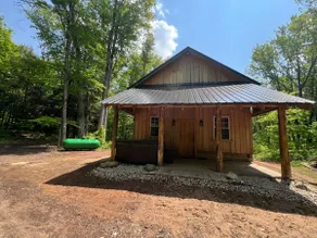 Quiet cabin in the woods - Image 3