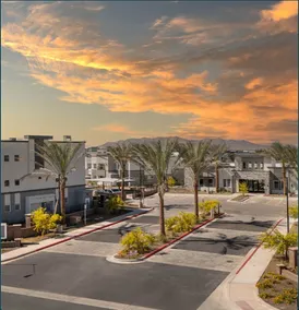 Landing | Stylish 1BD, Clubhouse, Pool - Image 4