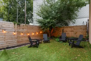 A Classic Townhome Next To Manhattan! - Image 4
