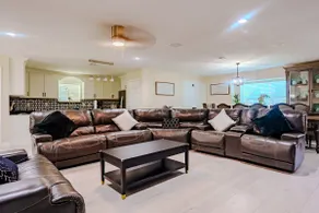 Spacious 4BR Family Retreat| Dickinson, TX - Image 3