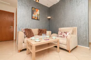Elegant 2-Bedroom Apartment Near Kénitra TGV Station, Free Parking - Image 3