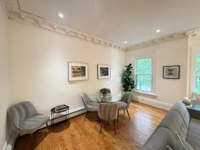 5-story Luxury Boston Brownstone - Image 3