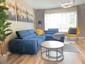 Entire Spacious 3-Bed Family Home, City Centre, Free Parking, Garden - Image 2