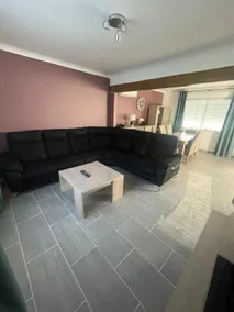 House with garden, rated 3 stars - Image 3
