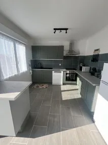 House with garden, rated 3 stars - Image 5