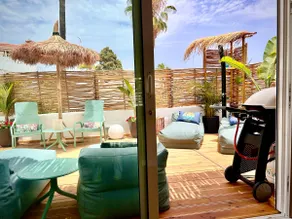Villa Oceania A, jacuzzi y jardín con vistas al mar, y piscina comunitaria - Image 5