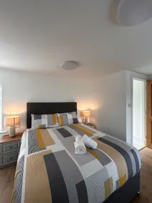 An Cat Dubh - Luxury Apartment - Image 5