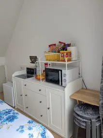 Relaxing Stay in Craigavon at Power-Quinn English - Image 2