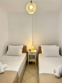Sempre, Florida Suites, Kythira - Image 2