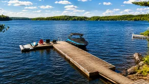 Sutton Lakehouse on Three Mile Lake in Muskoka - Image 3