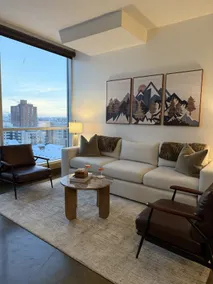 Country Meets City! Modern 1BR Downtown Condo - Image 5