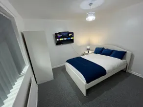 3 Bedroom house with new kitchen and Bathroom - Image 3