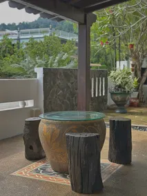 Ningshanju Harmoni stay, 2.5 Story bungalow 5 bedrooms 4 bathrooms, center of Dashanju - Image 4