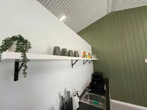 Modern country unit - Image 3