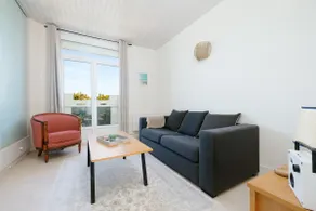 Sea view apartment - Image 3