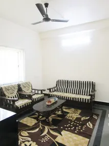 1 BHK Apartment, Couple Friendly - Image 4