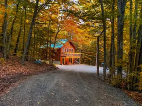Rustic Luxe w/ Creek & Privacy - Image 5