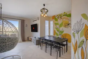 3-Brs Beachside Modern chalet Seaview & 3min walking l BBQ - Image 3