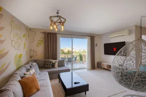 3-Brs Beachside Modern chalet Seaview & 3min walking l BBQ - Image 2