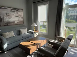 Spacious New 3BR Townhome Walking to Falls - Image 2