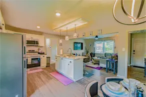 Karen's Cozy Ranch - Image 3