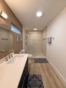 Cozy Studio w/ Hot Tub 7 Min to Downtown & Beach - Image 5