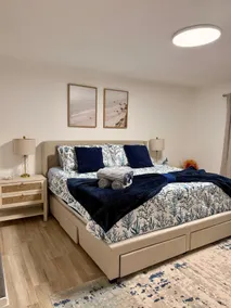 Cozy Studio w/ Hot Tub 7 Min to Downtown & Beach - Image 2