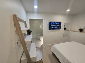 Newly Renovated Bed & Bath Apt - Image 3