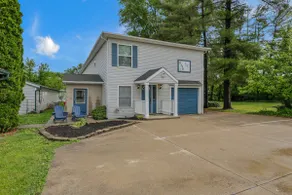 Lilypad B, Perfect Location! - Image 2