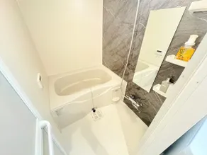 6-minute walk from Nishitetsu Sakuranomiki Station and JR Minami Fukuoka Station, free Wi-Fi, separate bathroom, washroom, and toilet, 1208 Dub... - Image 5