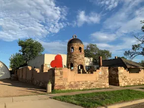 Unique Castle Near Route 66 | Private Retreat - Image 5