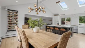 Beautiful Home in Narragansett - Image 5
