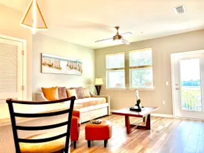 Riverfront Getaway • JAX Airport Access - Image 5