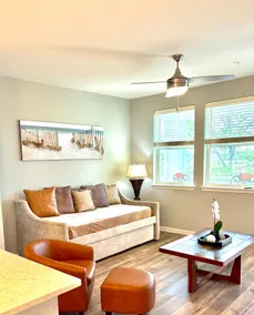 Riverfront Getaway • JAX Airport Access - Image 3