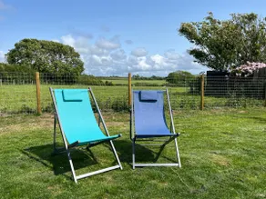 Field View Lodge - Image 2