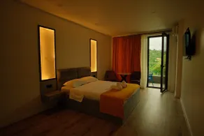 Go Bamboo Beach Apartments - Image 5