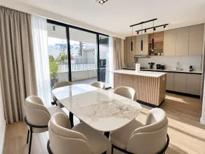 Luxurious 3 Bedroom Apartment - New - Image 2