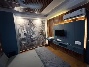 Luxurious 1BHK with Balcony projector near Airport - Image 3