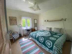 Seaside apartment with a patio - Image 5
