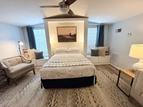 No Cleaning Fee: The Crockett Studio 1 Bed 1 Bath - Image 3