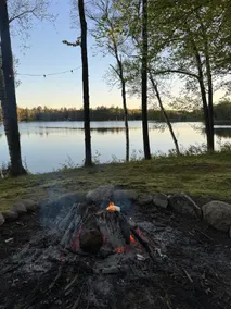 Hidden Pines Lakehouse - Image 2