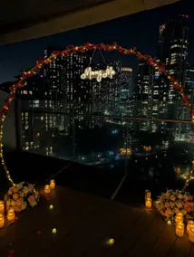 Luxury Stay with Scenic Views - Image 2