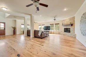 Luxury 90-Acre 5BR Ranch near Cedar Creek - Image 4