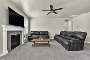Single Floor Modern & Cozy Home - Image 2