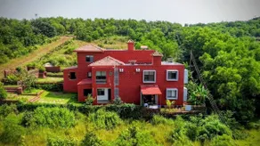 Aamraee Luxury Villas - Image 4