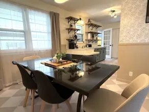 King Bed Retreat • 2 Living Areas • Near Events - Image 4